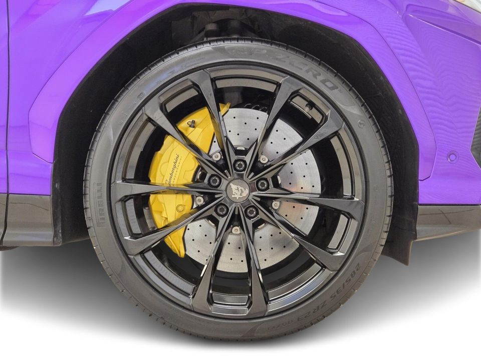 2022 Lamborghini Urus