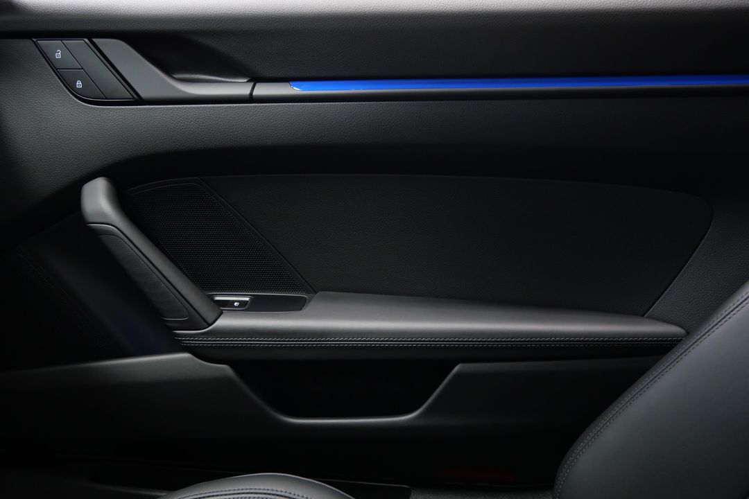 2025 Porsche 911