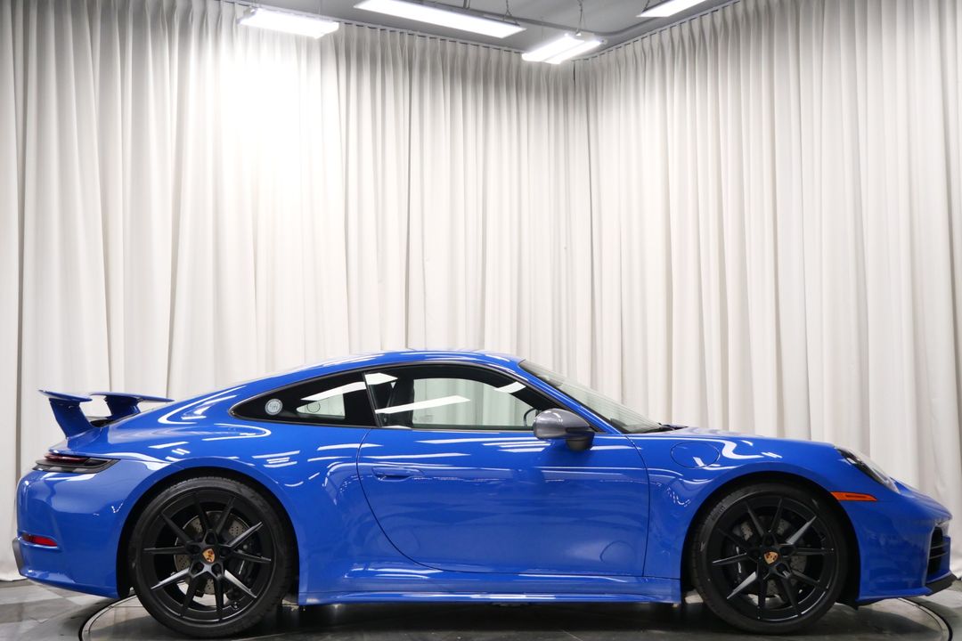 2025 Porsche 911