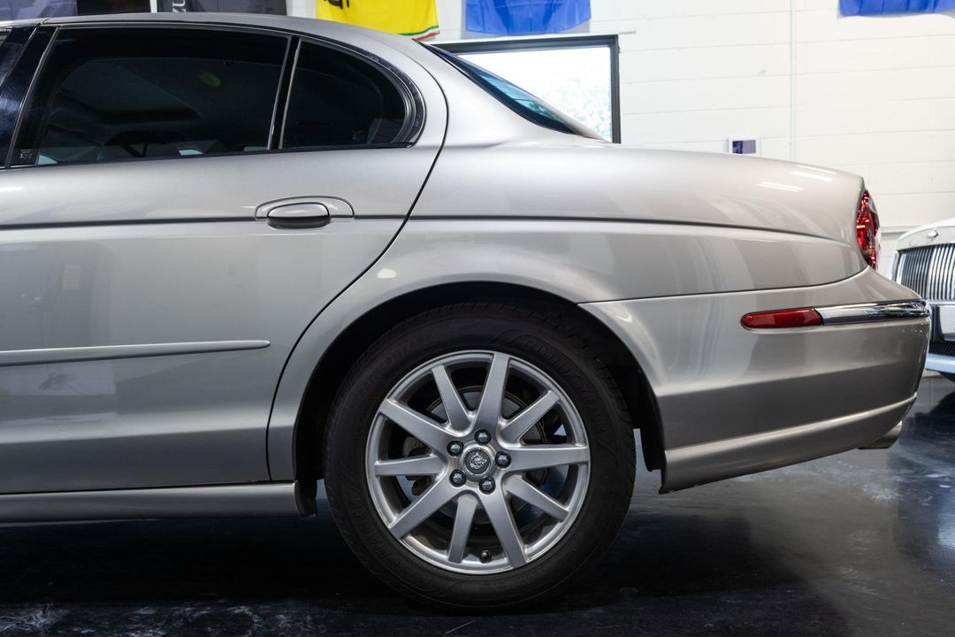 2000 Jaguar S-Type