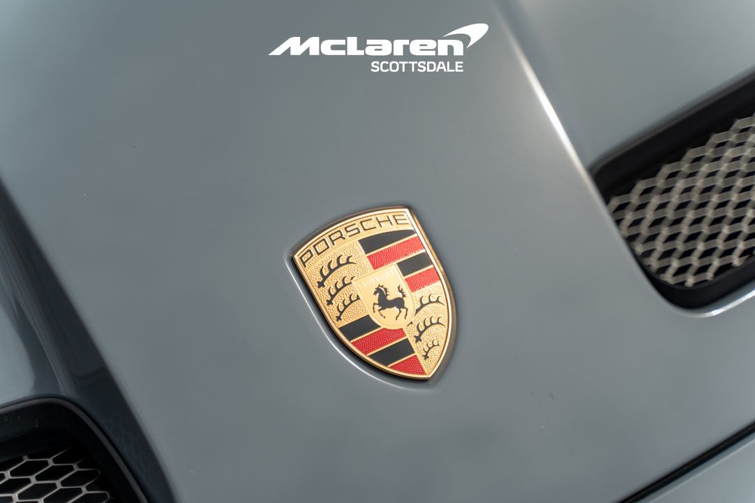 2023 PORSCHE 911