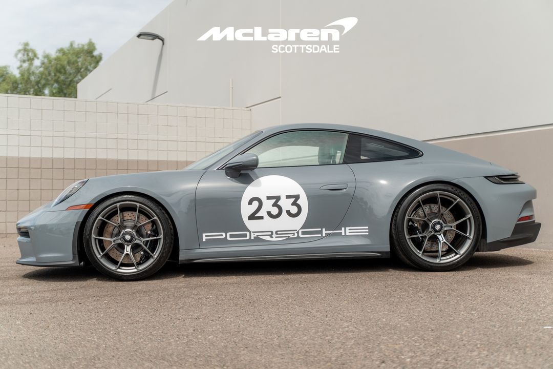 2023 PORSCHE 911