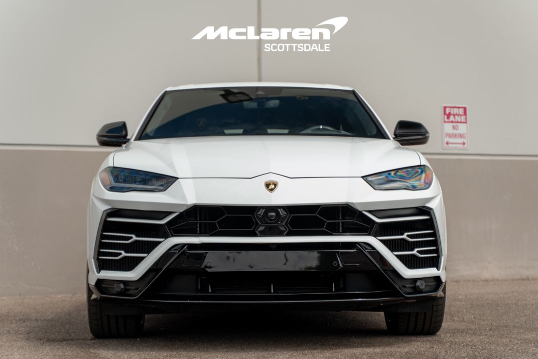 2021 LAMBORGHINI URUS