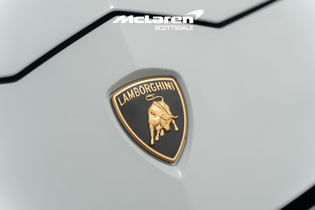 2021 LAMBORGHINI URUS