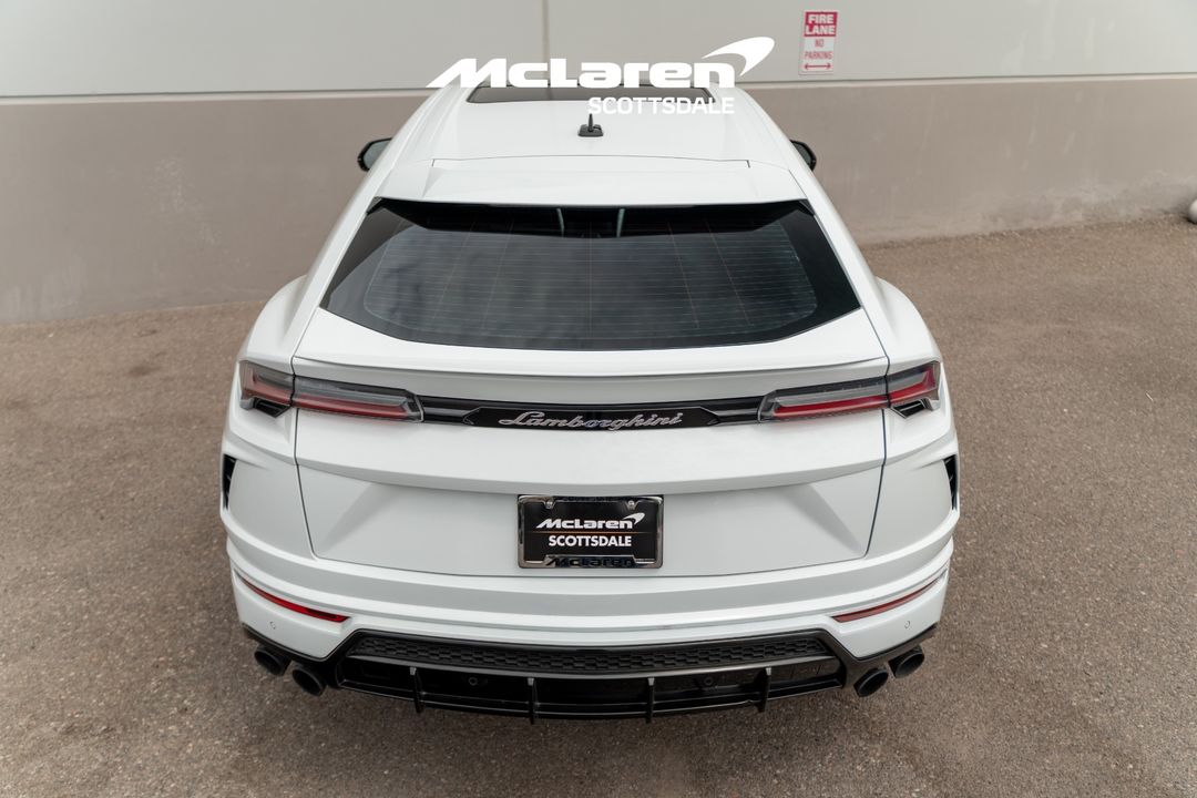 2021 LAMBORGHINI URUS