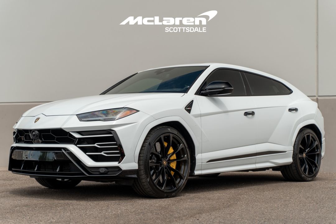 2021 LAMBORGHINI URUS