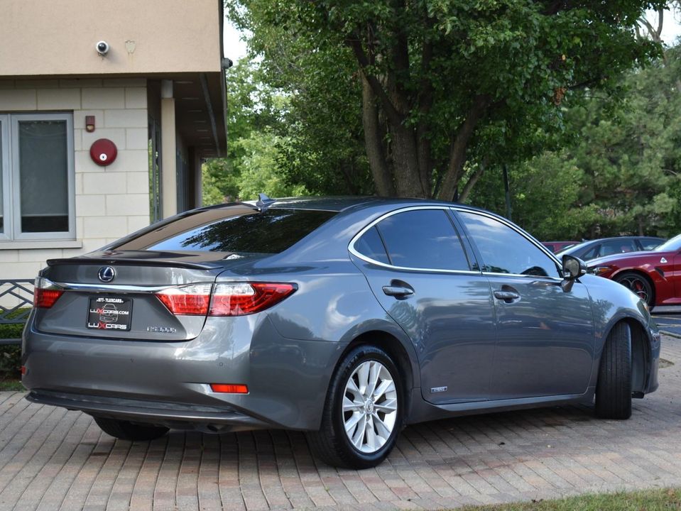 2013 Lexus ES 300h