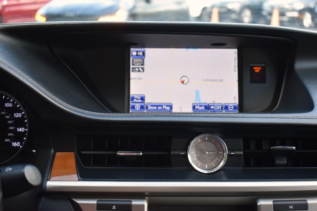 2013 Lexus ES 300h