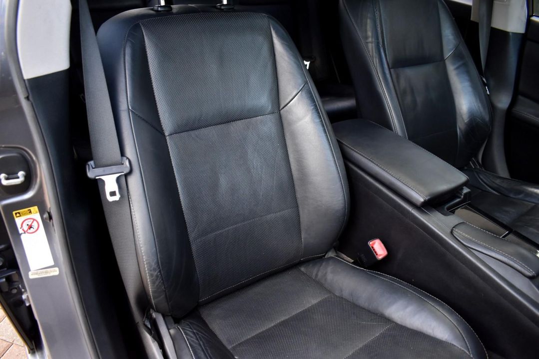 2013 Lexus ES 300h
