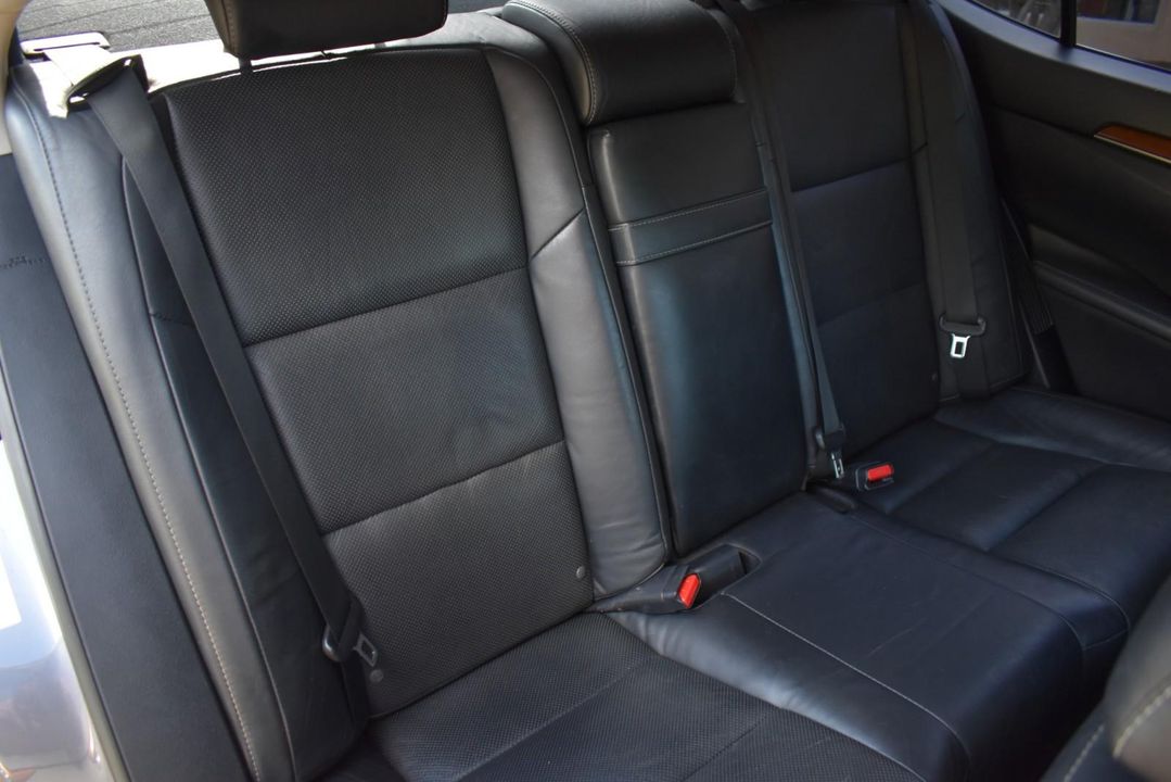 2013 Lexus ES 300h