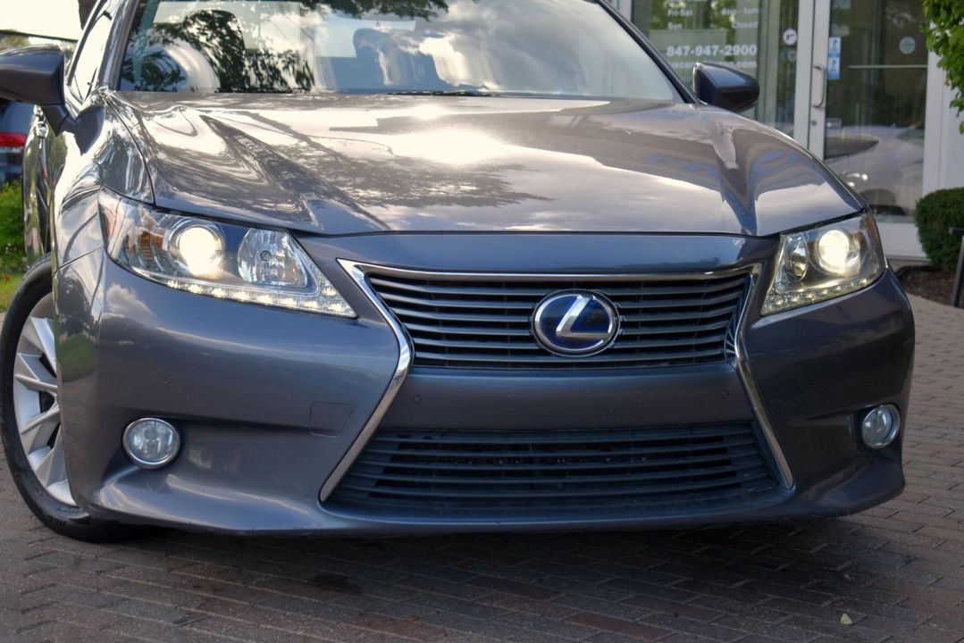 2013 Lexus ES 300h