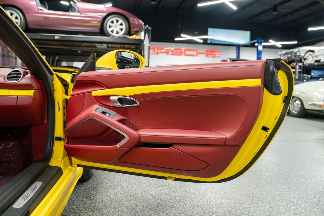 2024 Porsche 718 Boxster