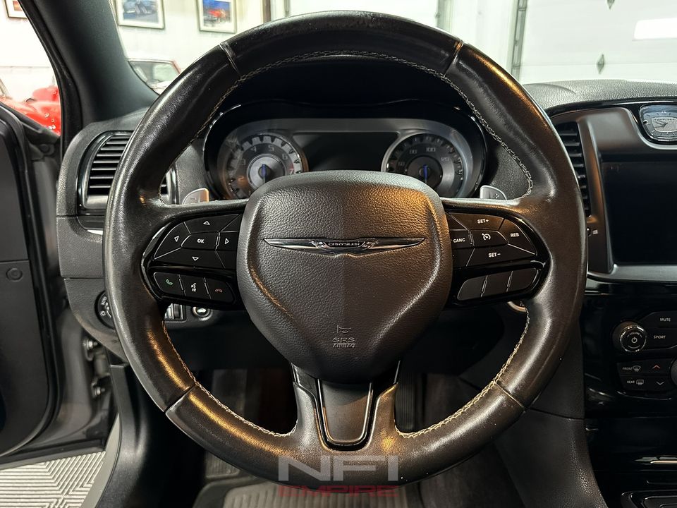 2018 Chrysler 300