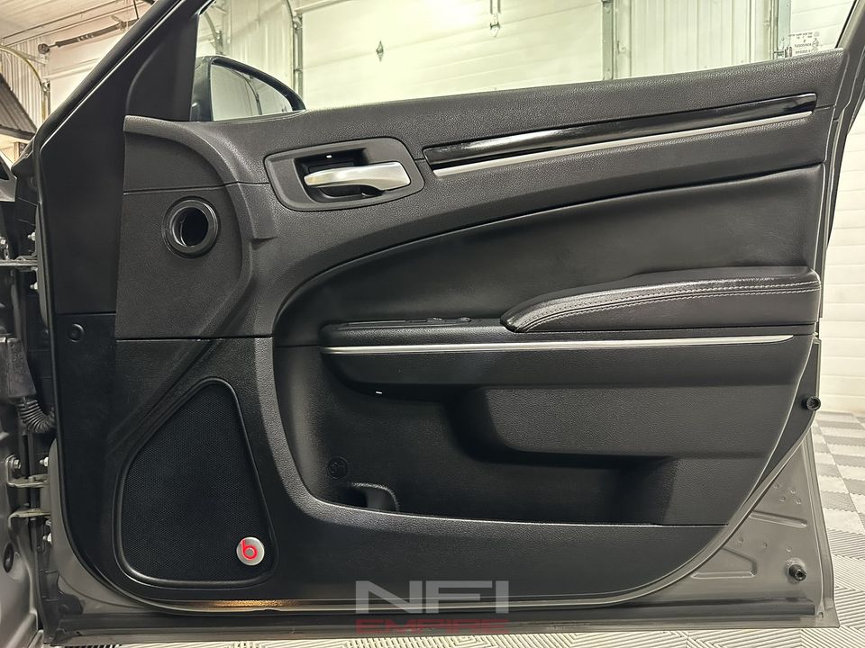 2018 Chrysler 300