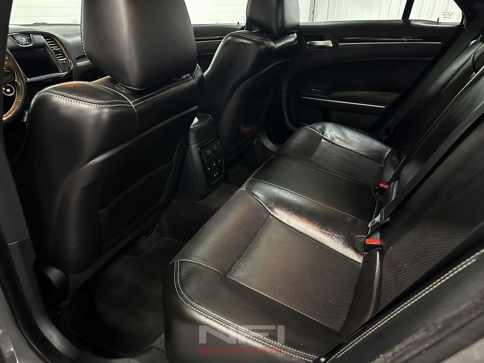 2018 Chrysler 300