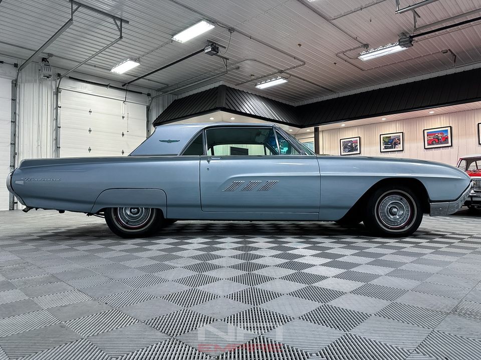 1963 Ford Thunderbird Landau 2D