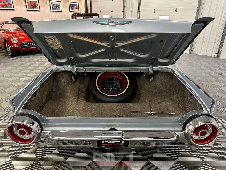 1963 Ford Thunderbird Landau 2D