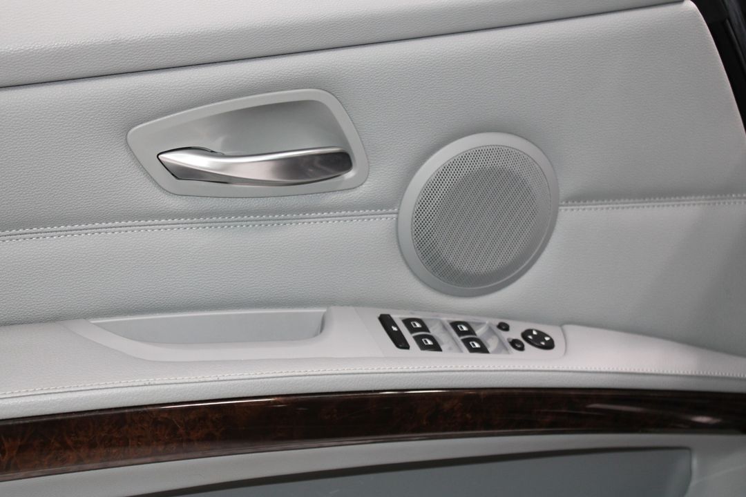 2010 BMW 3 Series