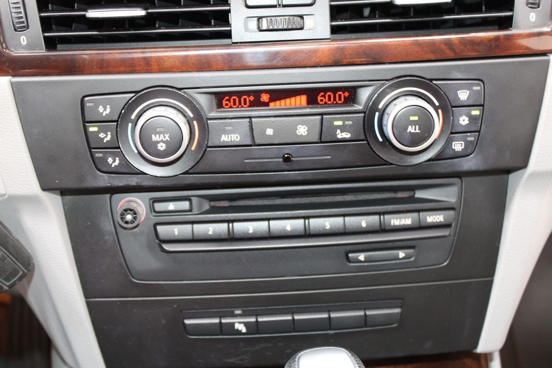 2010 BMW 3 Series