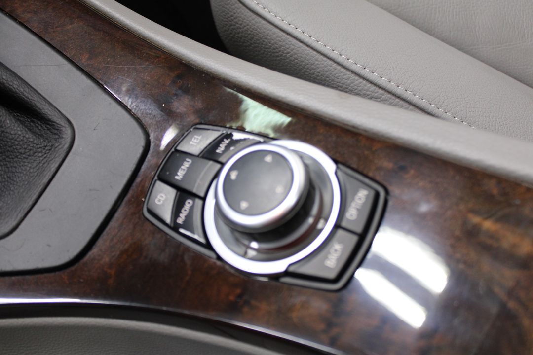 2010 BMW 3 Series