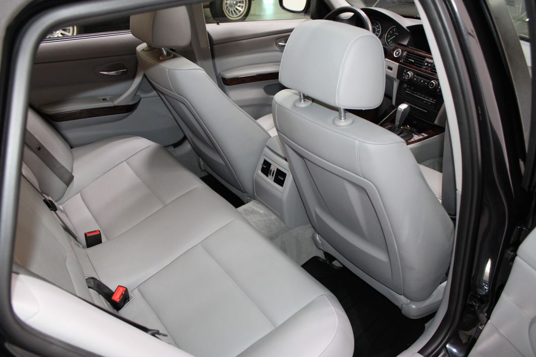 2010 BMW 3 Series