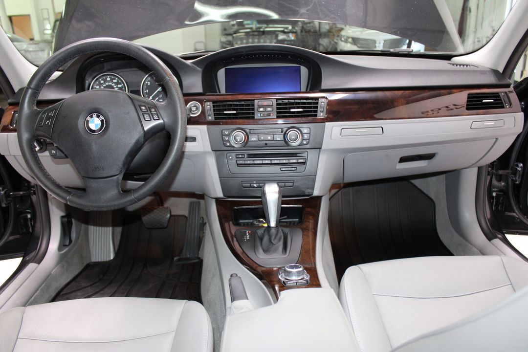 2010 BMW 3 Series
