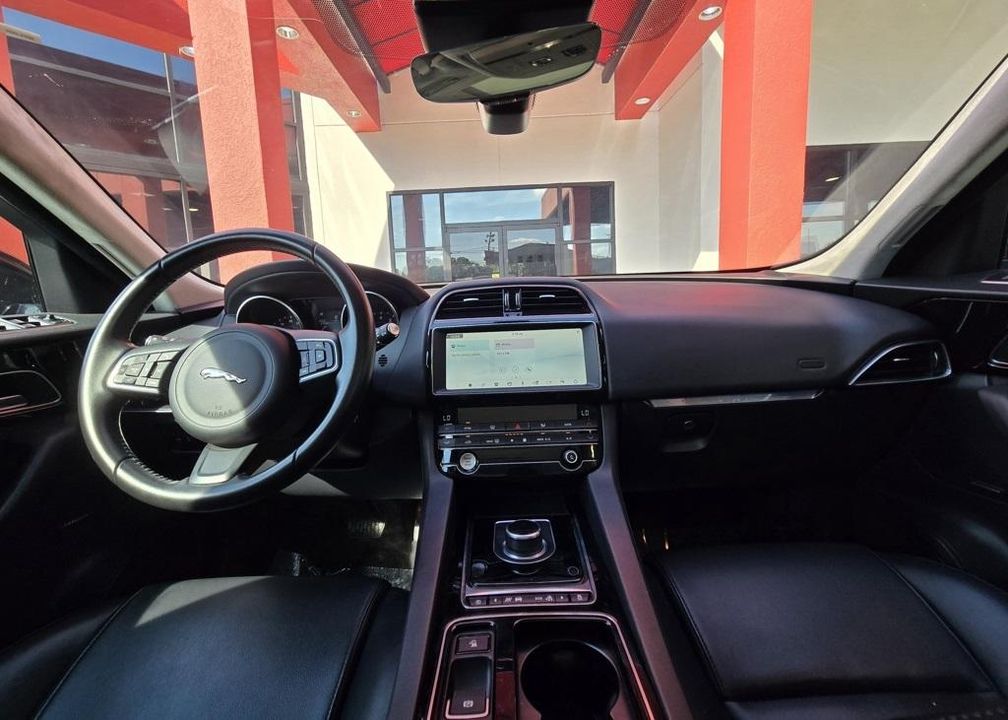2020 Jaguar F-PACE