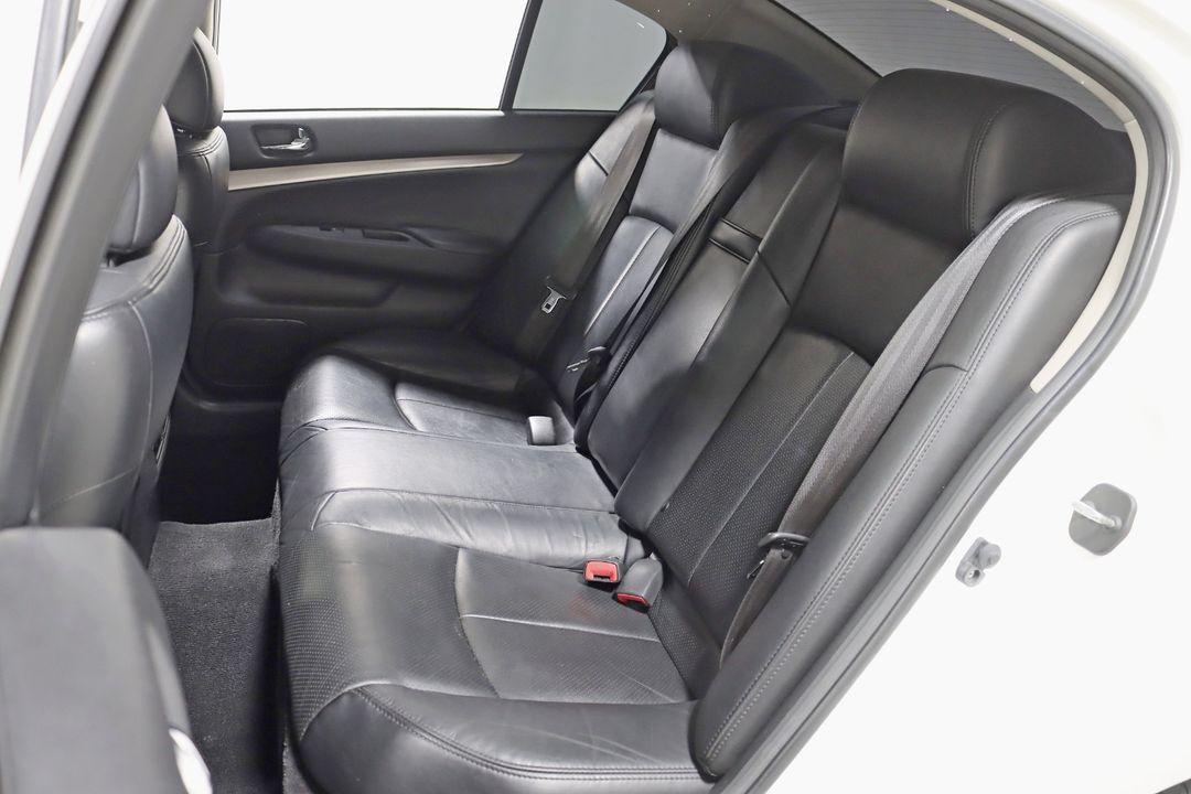 2013 INFINITI G37 Sedan