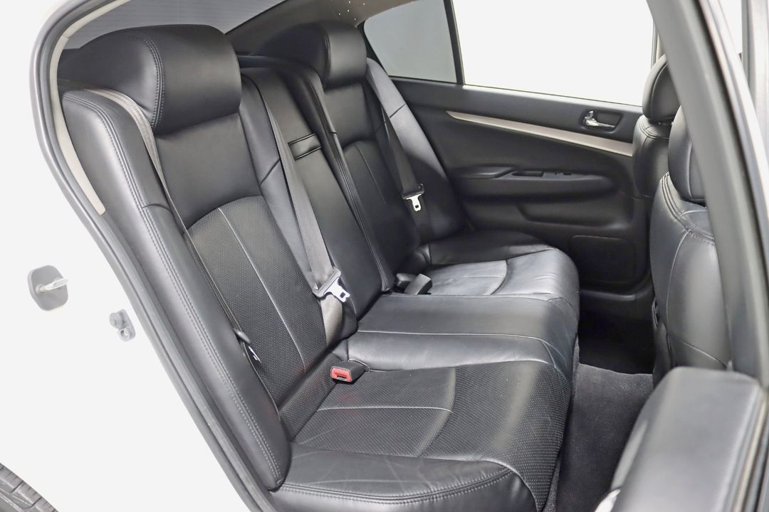 2013 INFINITI G37 Sedan