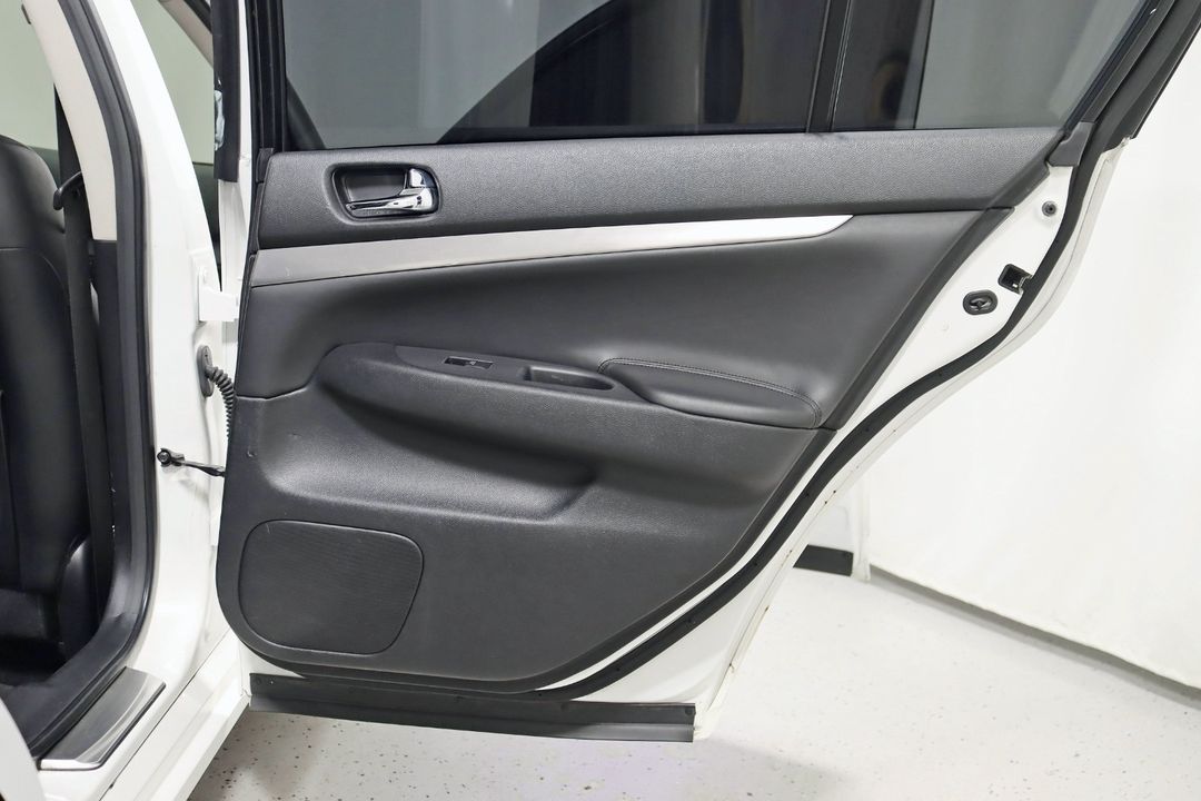 2013 INFINITI G37 Sedan