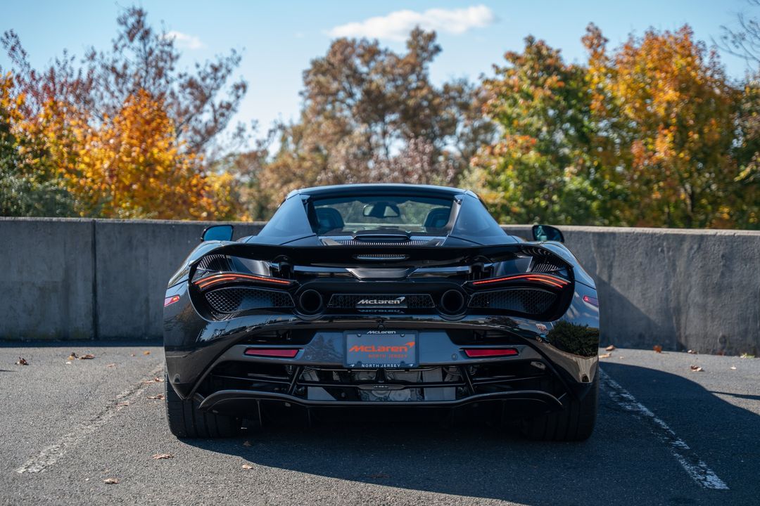 2022 McLaren 720S Spider