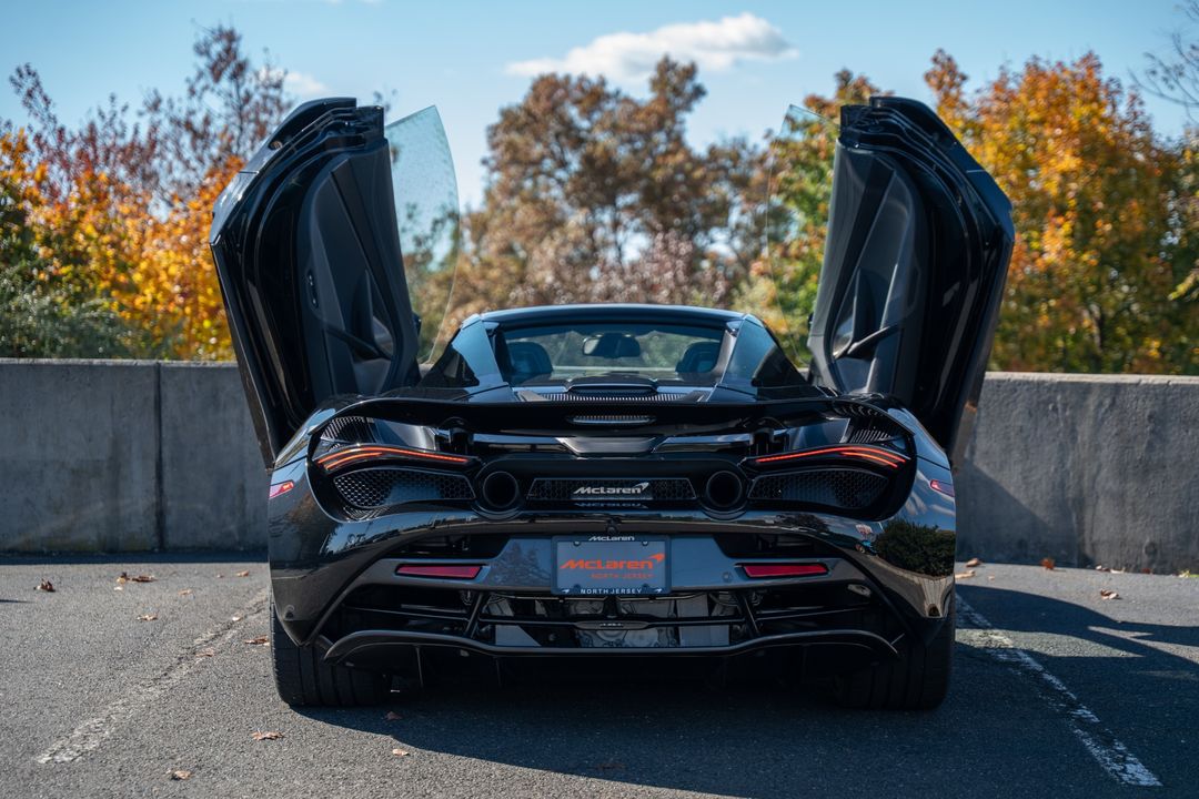 2022 McLaren 720S Spider