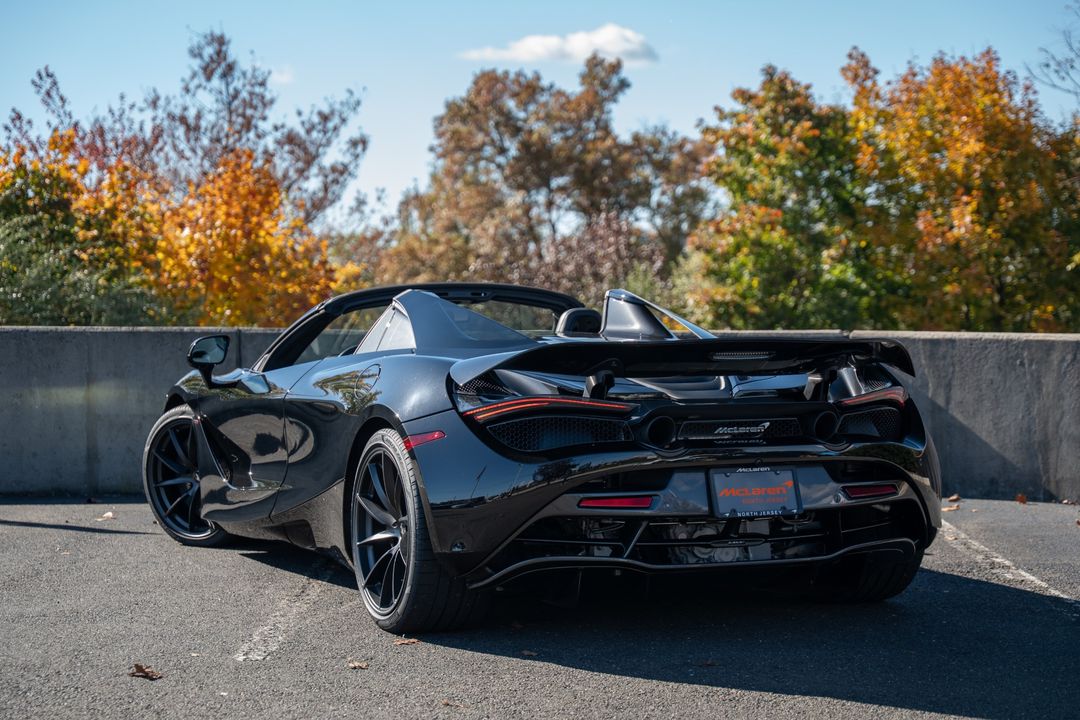 2022 McLaren 720S Spider