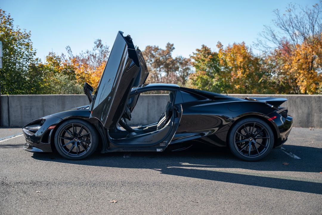2022 McLaren 720S Spider