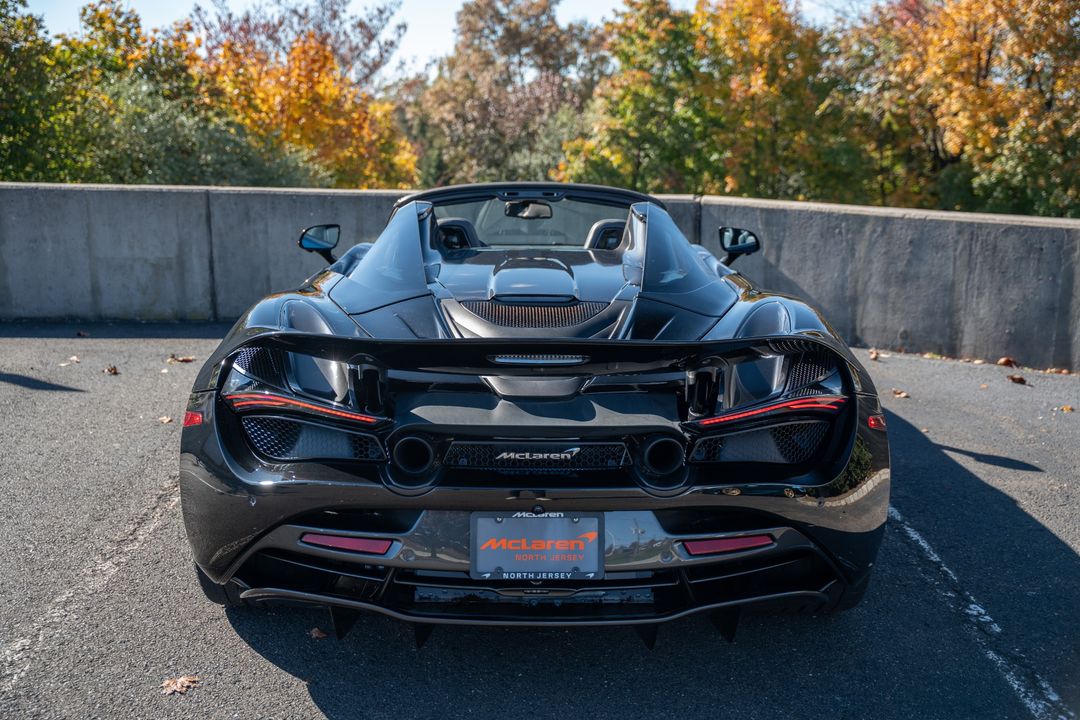 2022 McLaren 720S Spider
