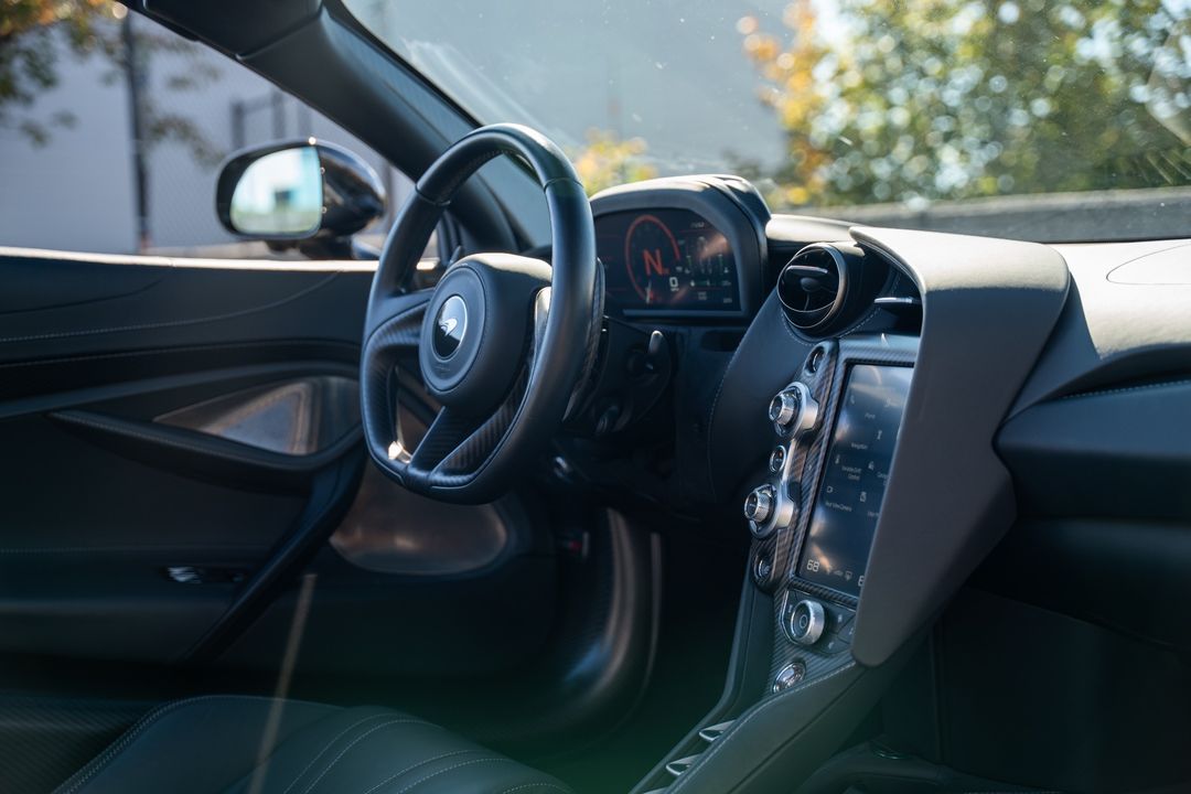 2022 McLaren 720S Spider