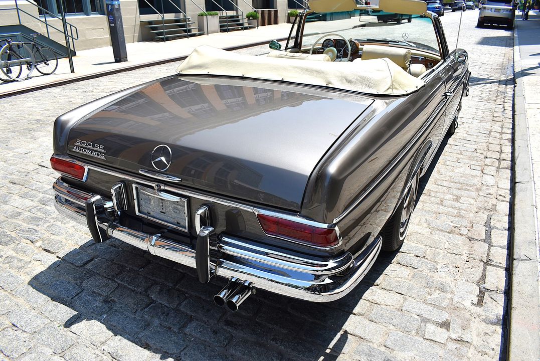 1966 Mercedes-Benz 300SE