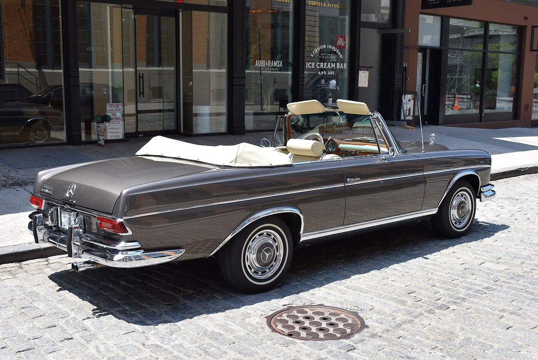 1966 Mercedes-Benz 300SE