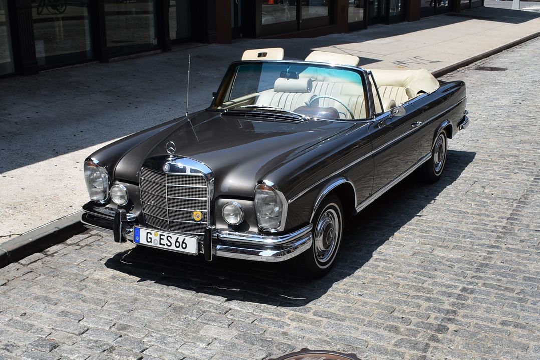 1966 Mercedes-Benz 300SE