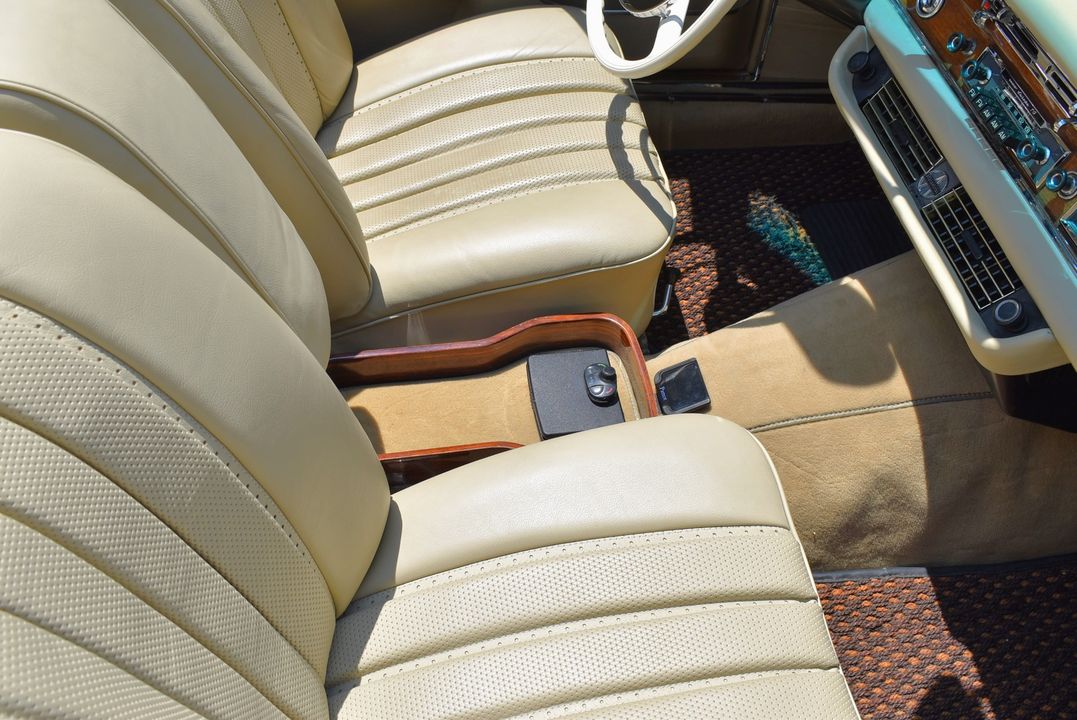 1966 Mercedes-Benz 300SE