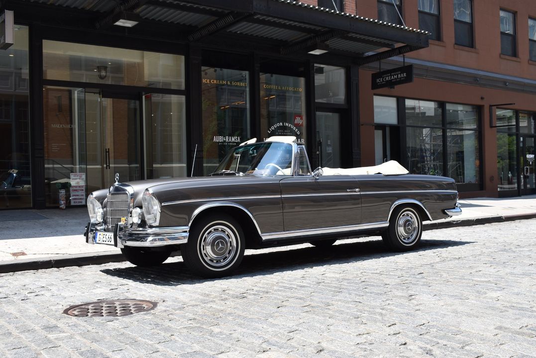 1966 Mercedes-Benz 300SE