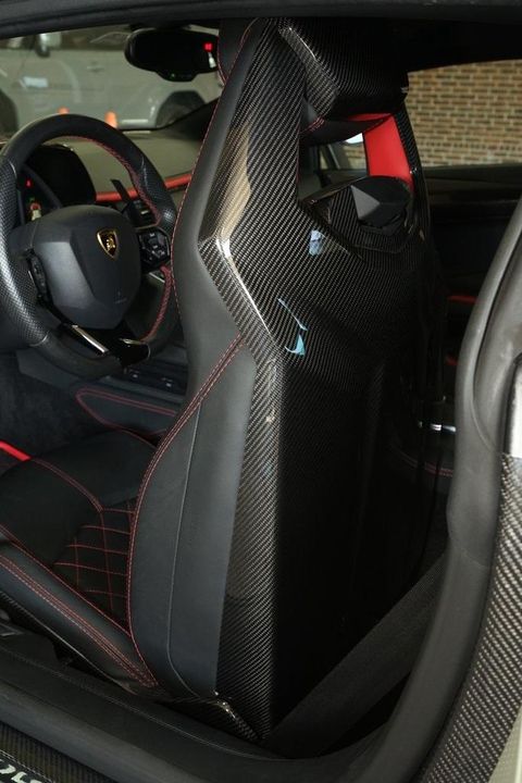 2017 Lamborghini Aventador