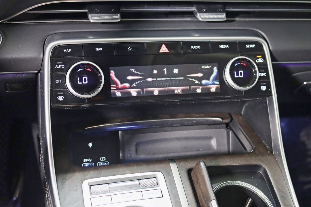 2023 Genesis GV80