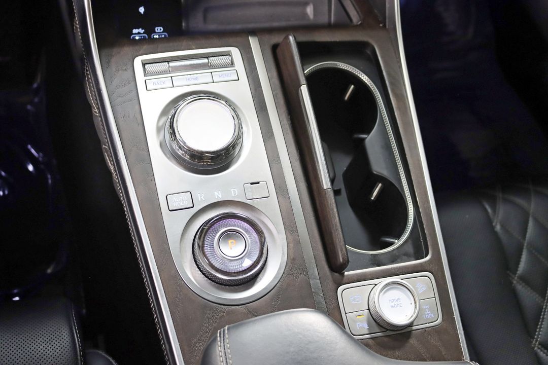 2023 Genesis GV80