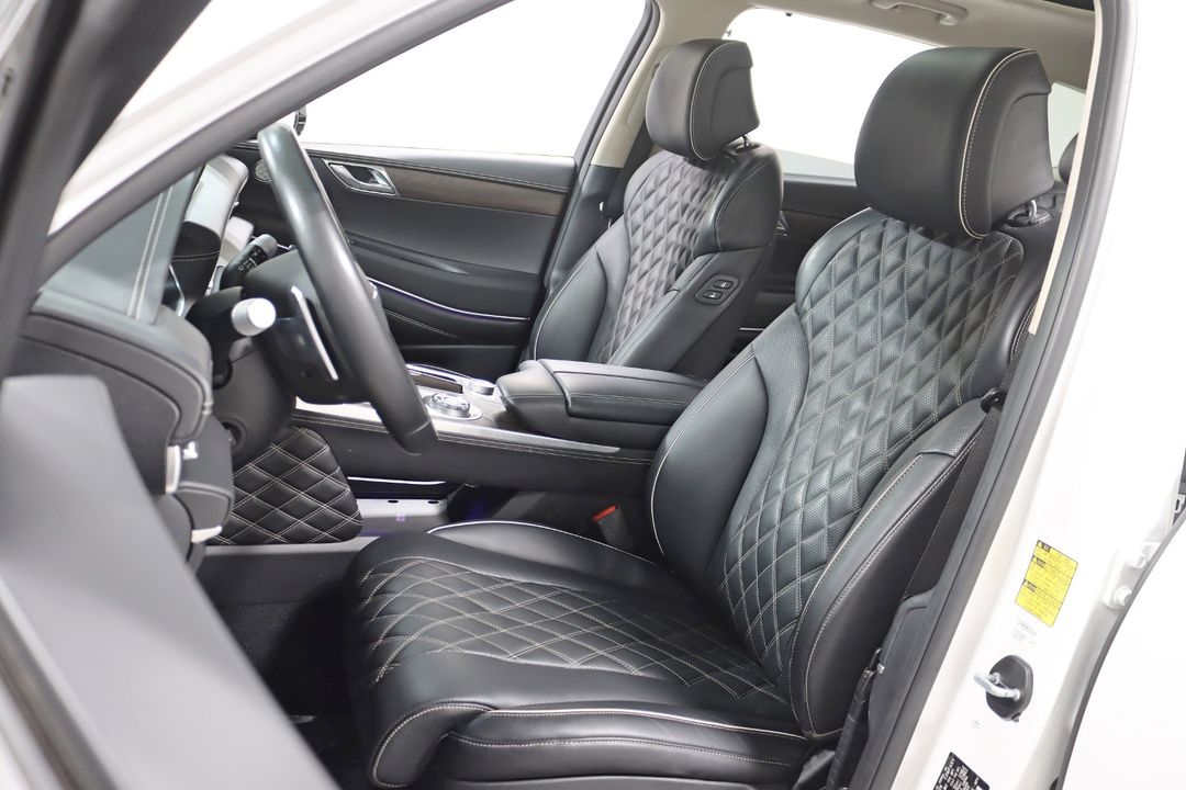 2023 Genesis GV80
