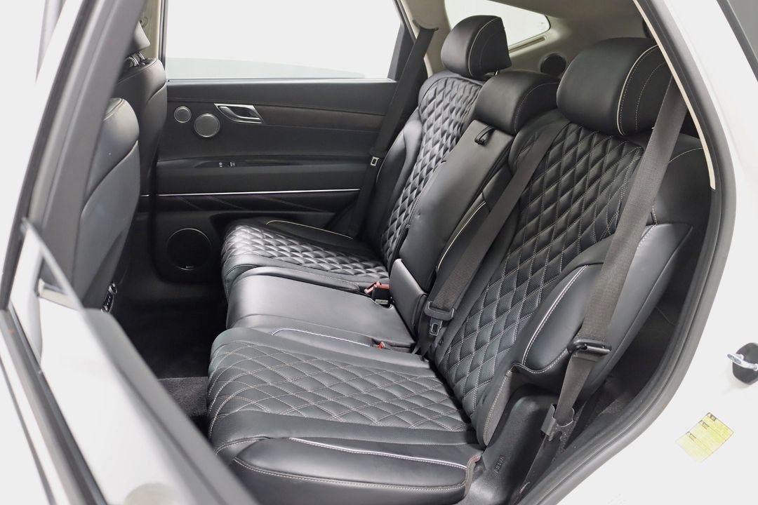 2023 Genesis GV80