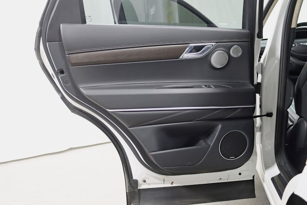 2023 Genesis GV80