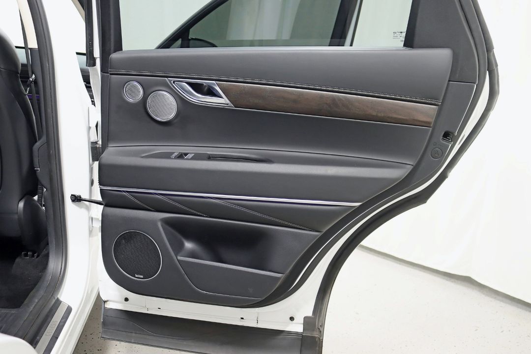 2023 Genesis GV80