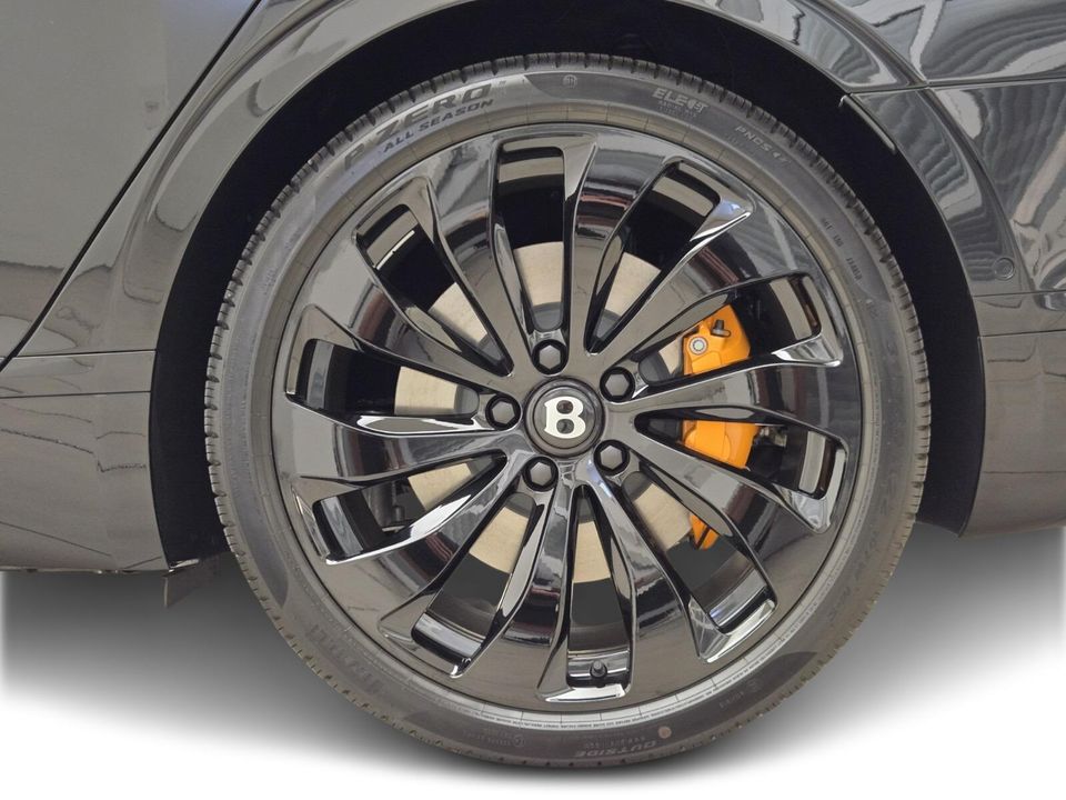 2025 Bentley Flying Spur