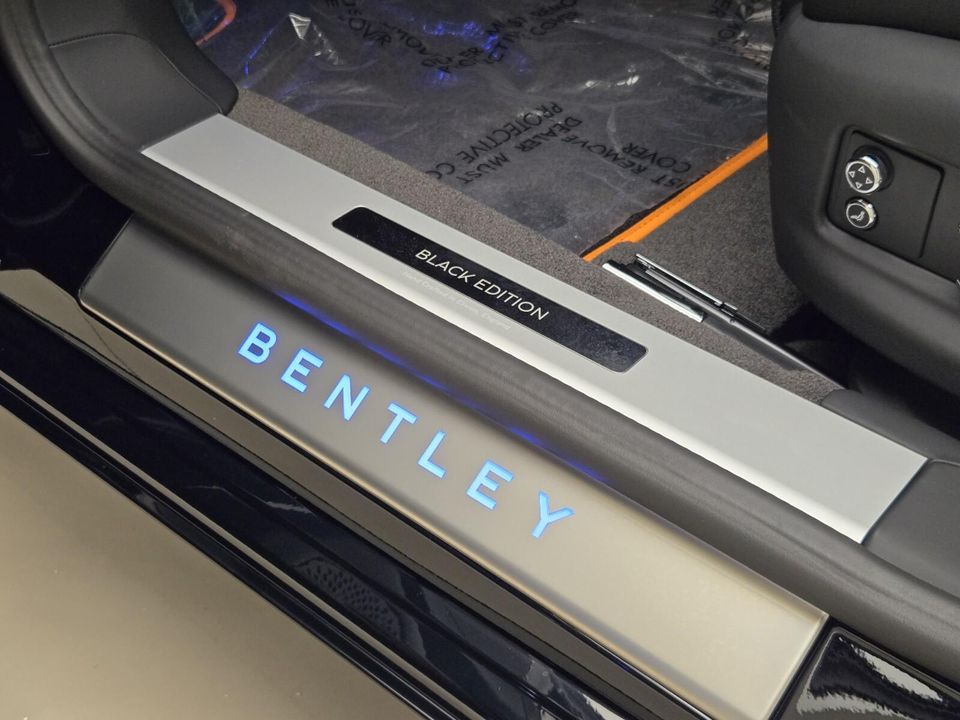 2025 Bentley Flying Spur